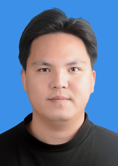 梁仟文