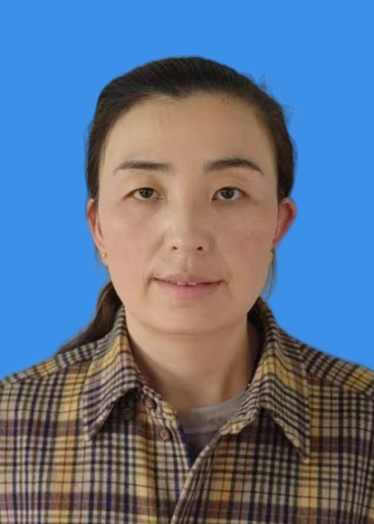 梁小静