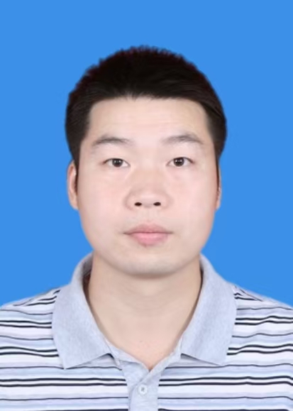 欧阳云