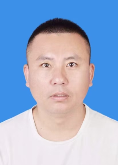 江浩浩