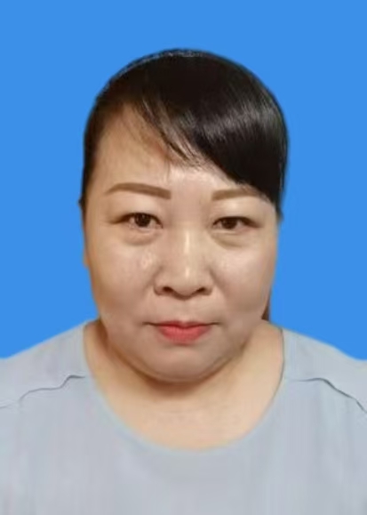 汤小青