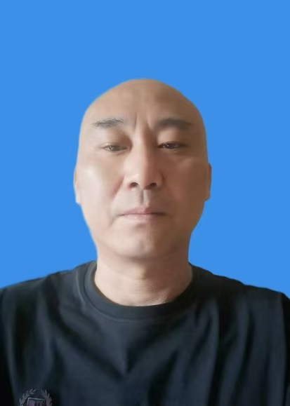 汪先双
