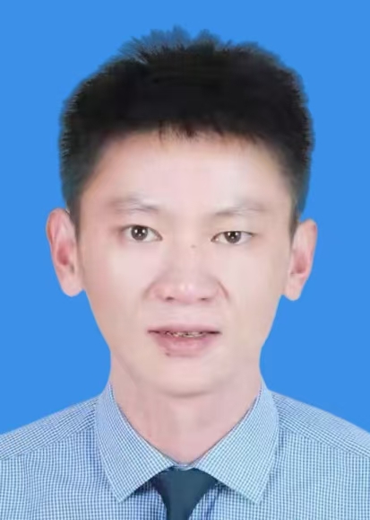 游勇铿