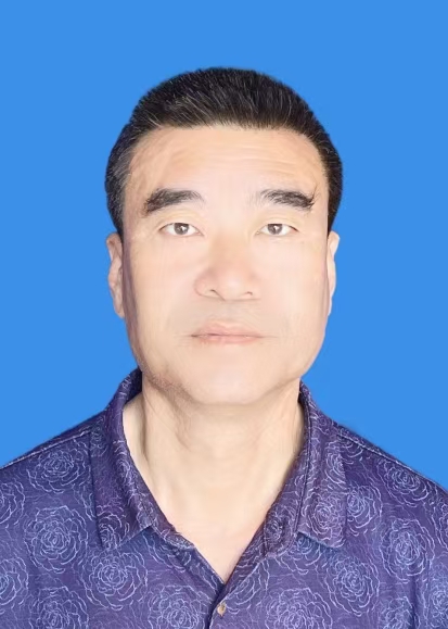潘广新