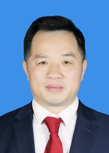 潘金华