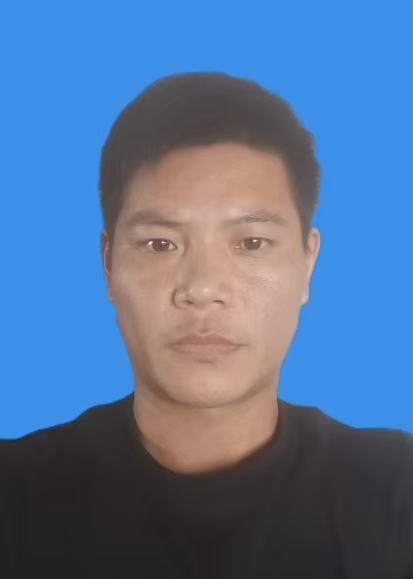 熊佳