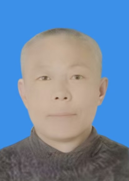 熊英