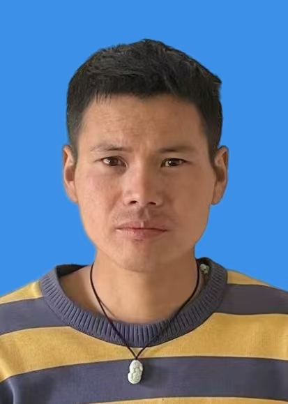 王亚波