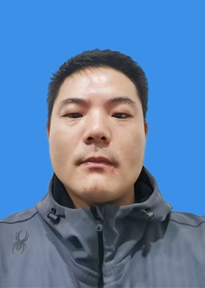 王伟