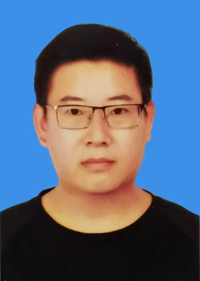 王佳义