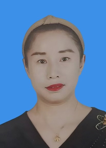 王新芳
