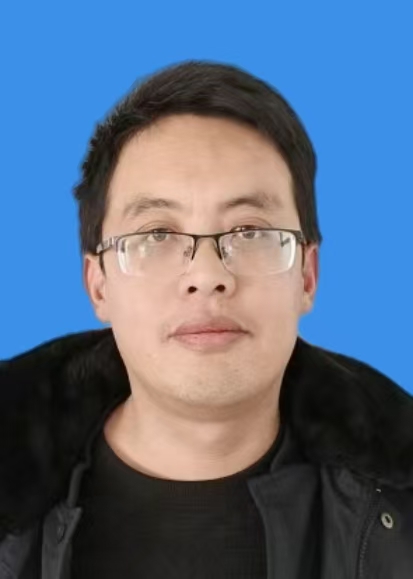 王明超