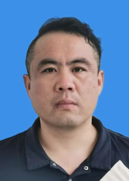 王波
