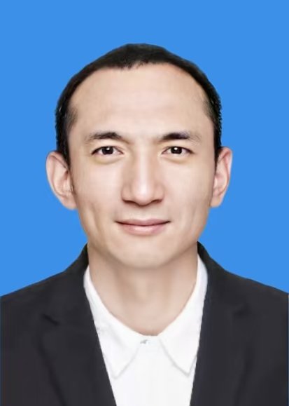 王磊