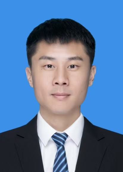 王磊