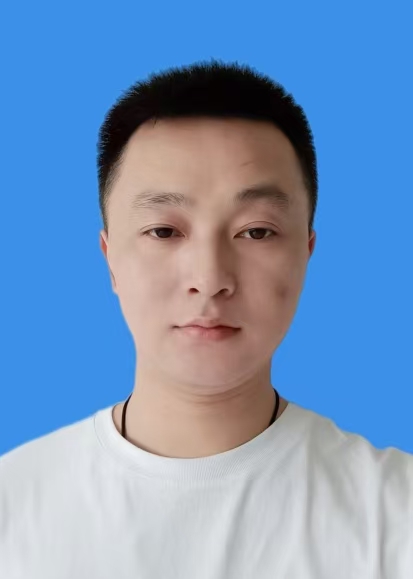 王磊
