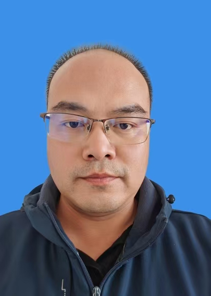 王英