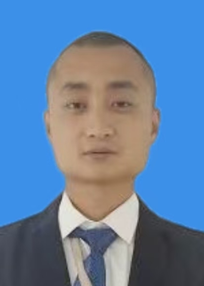 王雷