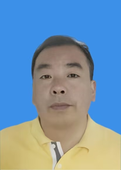 留巍