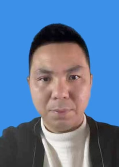 瞿腾辉