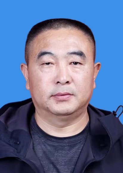 秦兆忠