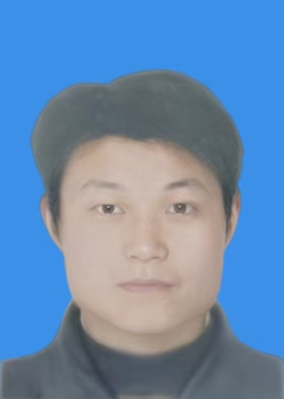 粟扩辉