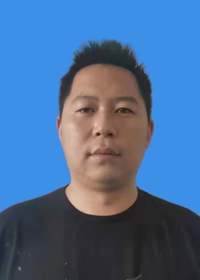 罗雄