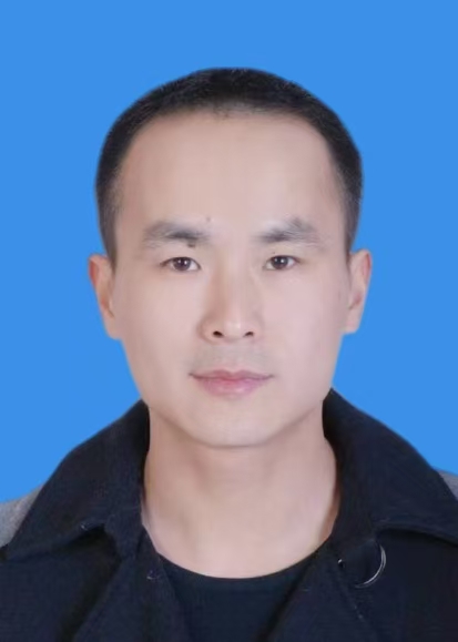 翁华榕