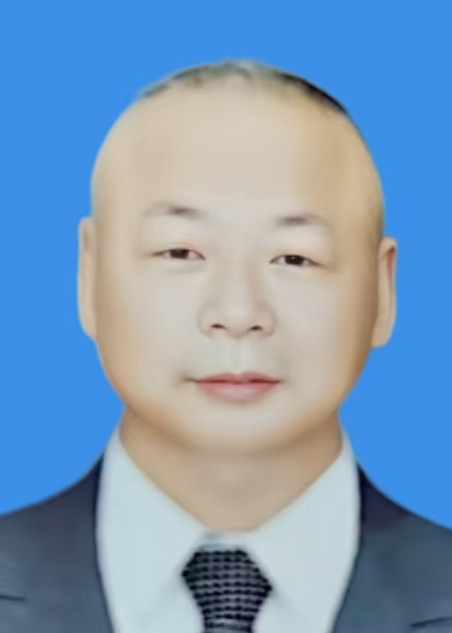 翟修群