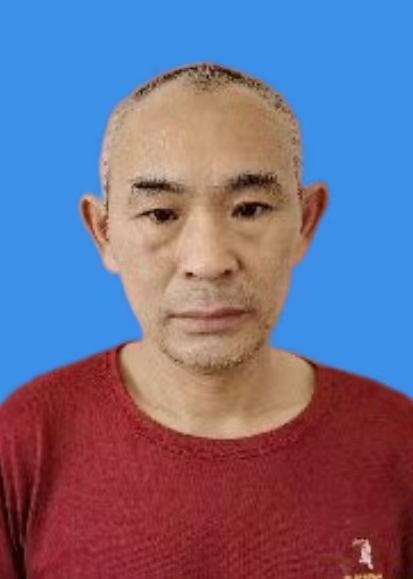 肖华东