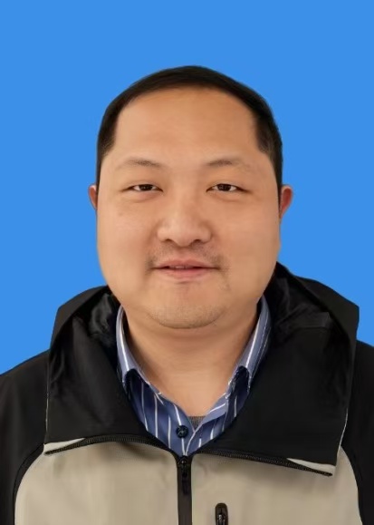 肖旭