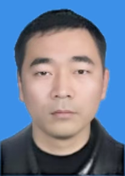 董明