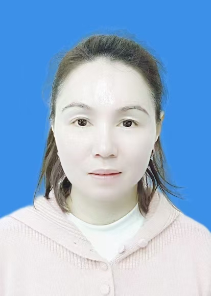 蒋英