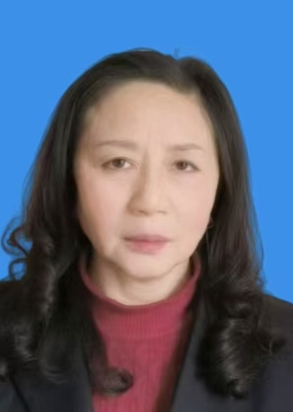 蒲琼英