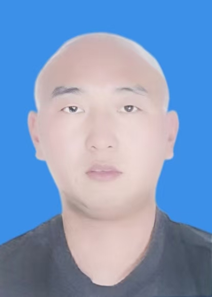 裘立洪