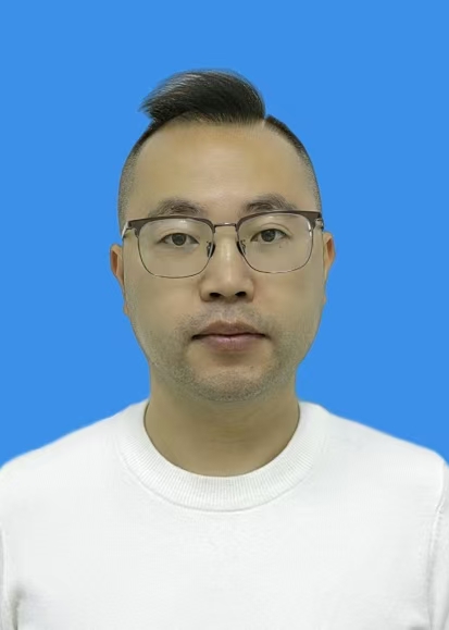詹峰苗
