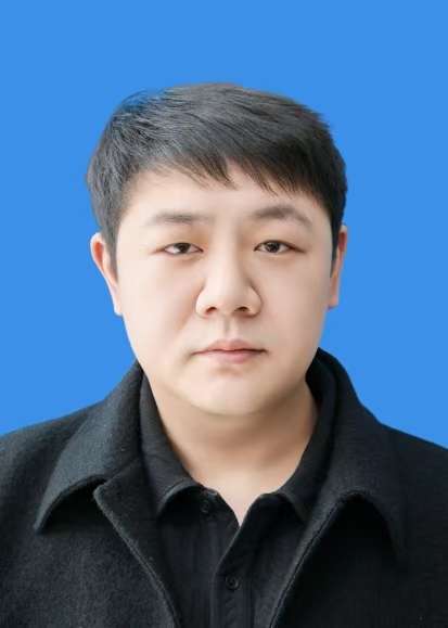 谢彦博