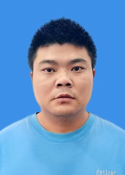 谢竟雄
