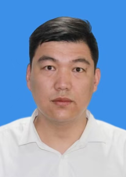 贺军伟