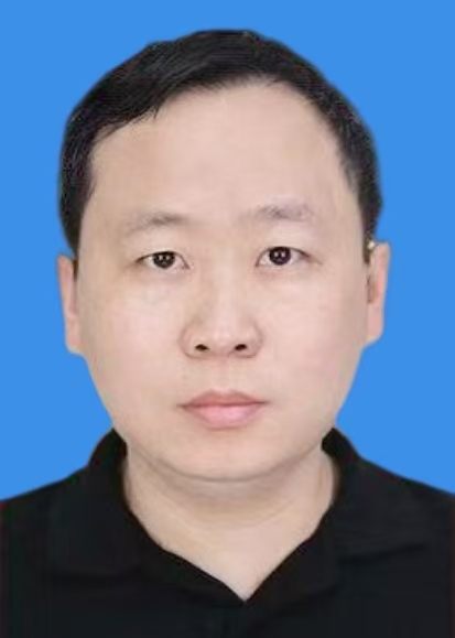 贺江玮