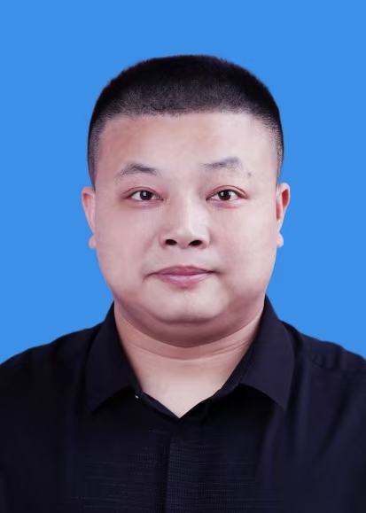 邓泽斌