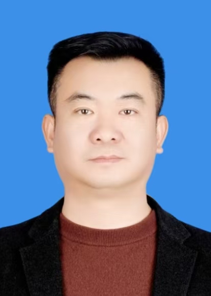 邓鹏