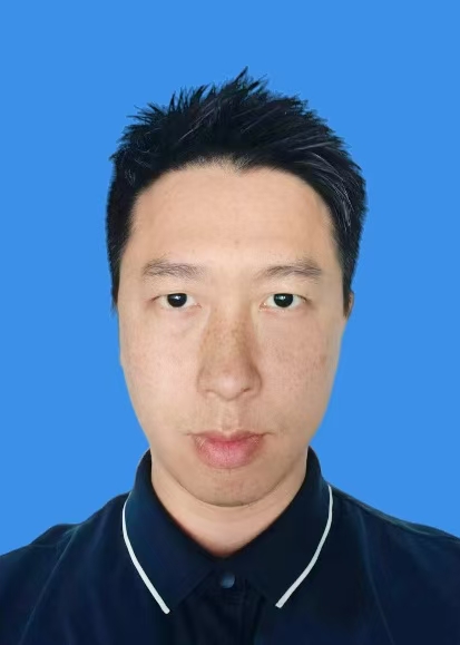 邝振宇
