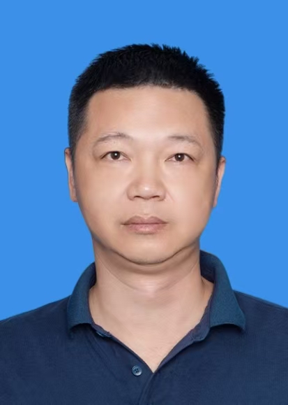 邱培省
