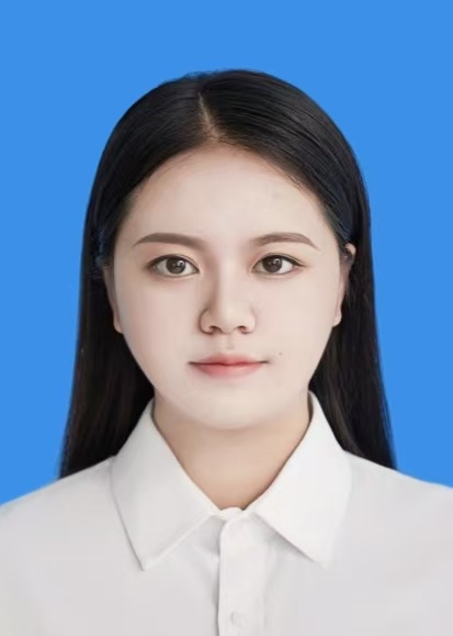 邱梓欣