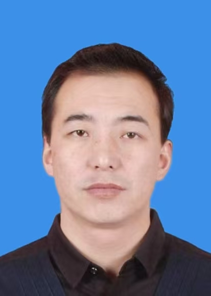 郑小军