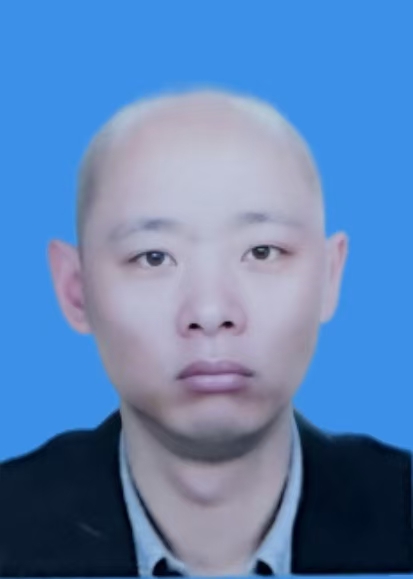 郑巨阳