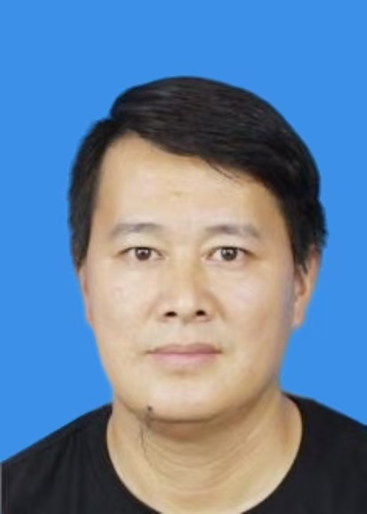 郑龙江