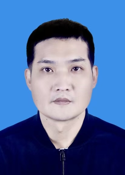 钟滴根