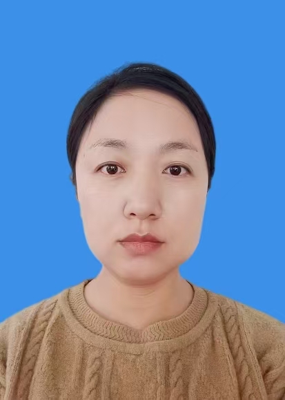 闫超